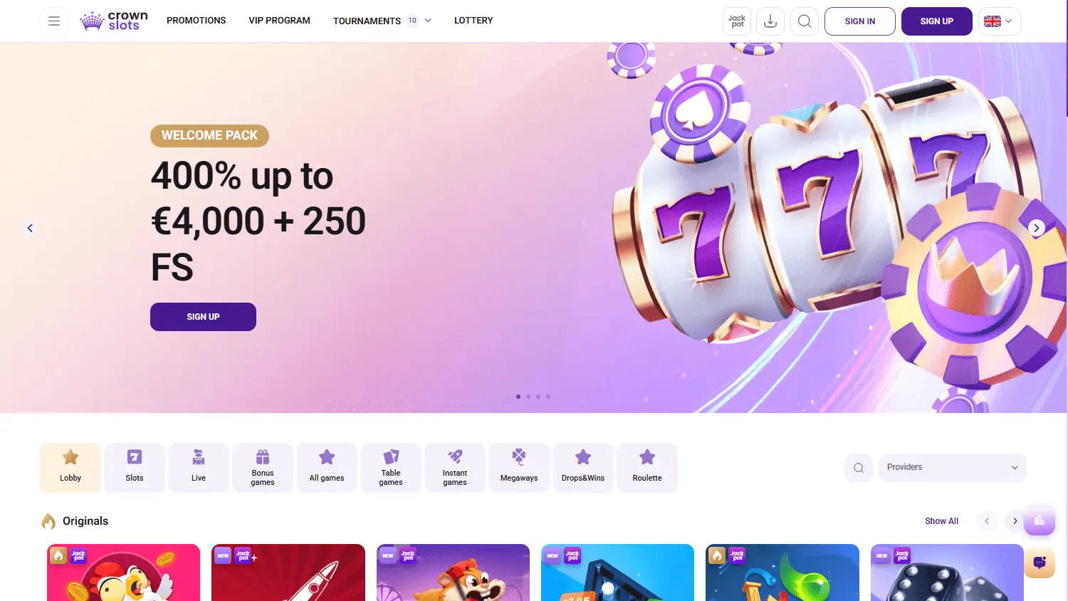 Crownslots Casino desktop game lobby with pokies and live casino options